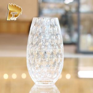 LỌ HOA PHA LÊ MÀU TRẮNG OPTIKA DÀNH CHO NGƯỜI MỆNH KIM