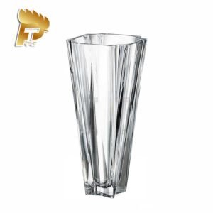 LỌ HOA PHA LÊ METROPOLITAN CAO CẤP NHẬP KHẨU CHÍNH HÃNG 4 Lọ hoa pha lê Metropolitan là lựa chọn gợi cảm và đẹp mắt để trang trí nhà hoặc làm quà tặng ấn tượng. Phong cách vượt thời gian của sản phẩm đảm bảo sẽ làm hài lòng những người có gu thẩm mỹ tinh tế nhất.