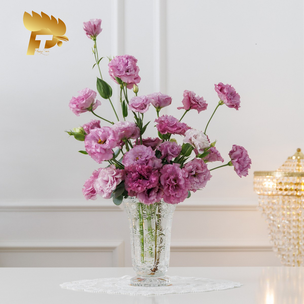 LỌ HOA MÀI PHA LÊ TIỆP HOA VĂN CRYSTALITE BOHEMIA
