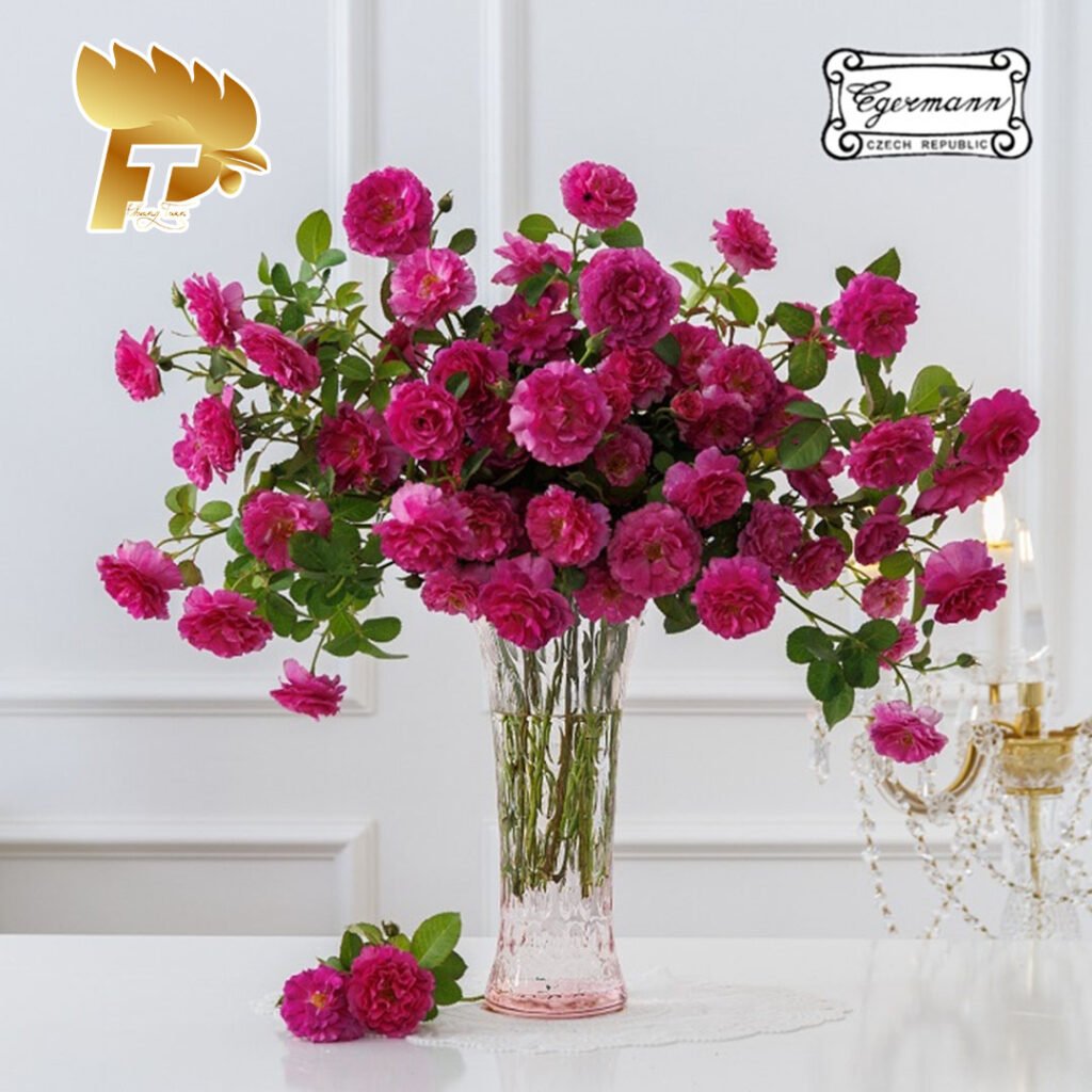 LỌ HOA PHA LÊ MÀU HỒNG OPTIKA CHO NGƯỜI MỆNH HỎA CAO 30 CM